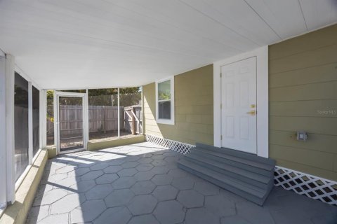 Villa ou maison à louer à Saint Petersburg, Floride: 2 chambres, 81.29 m2 № 1904703 - photo 26