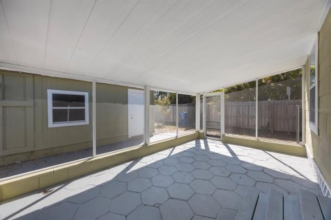 Villa ou maison à louer à Saint Petersburg, Floride: 2 chambres, 81.29 m2 № 1904703 - photo 28