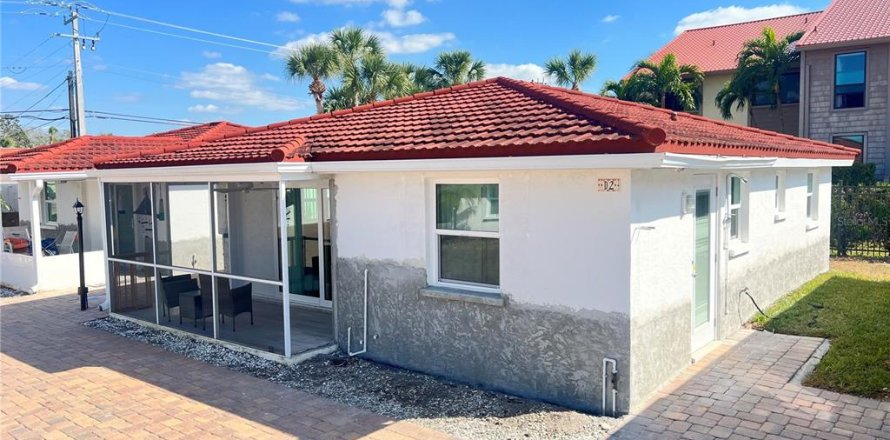 Villa ou maison à Sarasota, Floride 2 chambres, 77.67 m2 № 2125765