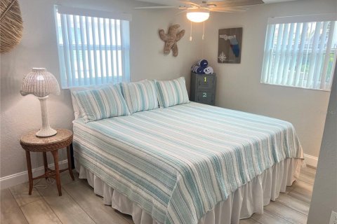 Villa ou maison à louer à Sarasota, Floride: 2 chambres, 77.67 m2 № 2125765 - photo 7
