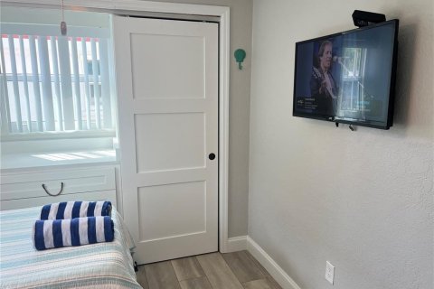 Villa ou maison à louer à Sarasota, Floride: 2 chambres, 77.67 m2 № 2125765 - photo 11