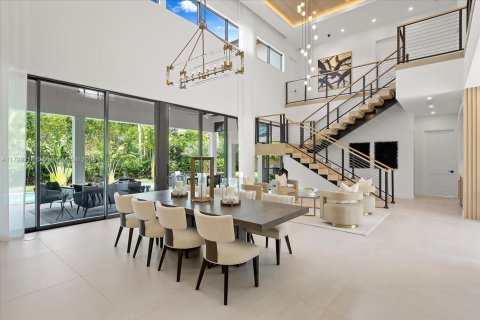 Casa en venta en Pinecrest, Florida, 6 dormitorios, 510.96 m2 № 1683778 - foto 12