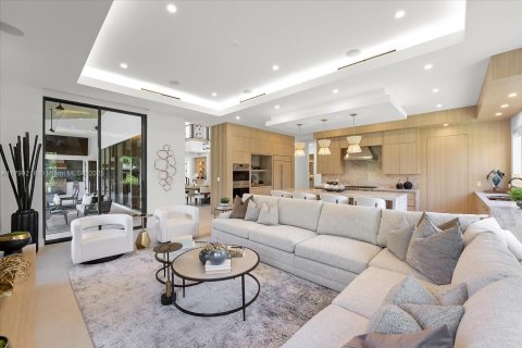 Casa en venta en Pinecrest, Florida, 6 dormitorios, 510.96 m2 № 1683778 - foto 19