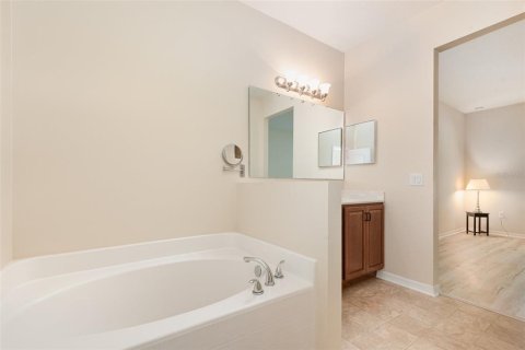 Villa ou maison à vendre à DeLand, Floride: 3 chambres, 151.8 m2 № 1740879 - photo 17