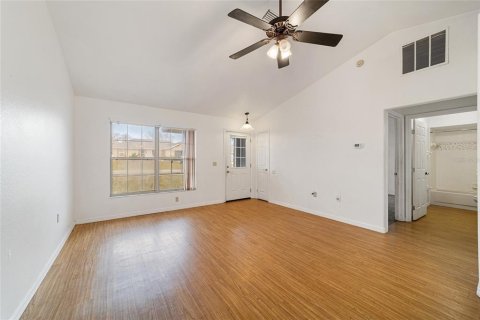 Villa ou maison à vendre à Ocala, Floride: 2 chambres, 91.42 m2 № 1900982 - photo 15