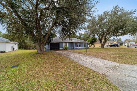 Villa ou maison à vendre à Ocala, Floride: 2 chambres, 91.42 m2 № 1900982 - photo 5
