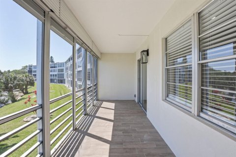 Купить кондоминиум в Дирфилд-Бич, Флорида 1 комната, 79.9м2, № 2146177 - фото 16
