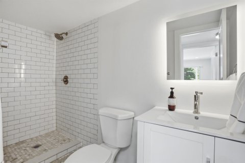 Купить кондоминиум в Дирфилд-Бич, Флорида 1 комната, 79.9м2, № 2146177 - фото 17