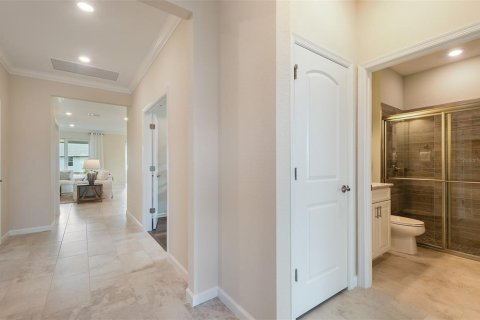 Casa en venta en Kissimmee, Florida, 2 dormitorios, 155.15 m2 № 1905131 - foto 25