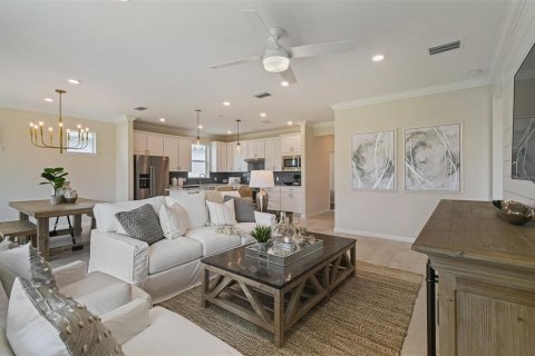Casa en venta en Kissimmee, Florida, 2 dormitorios, 155.15 m2 № 1905131 - foto 12