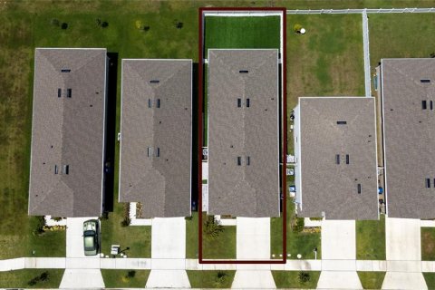 Casa en alquiler en Kissimmee, Florida, 3 dormitorios, 149.94 m2 № 1886829 - foto 25