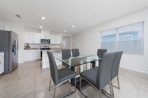 Casa en alquiler en Kissimmee, Florida, 3 dormitorios, 149.94 m2 № 1886829 - foto 5