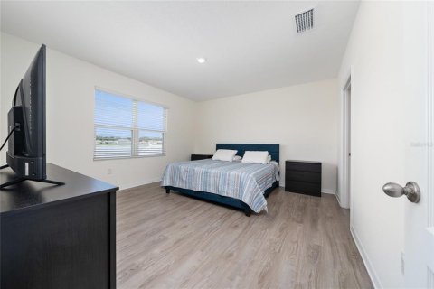 Casa en alquiler en Kissimmee, Florida, 3 dormitorios, 149.94 m2 № 1886829 - foto 11