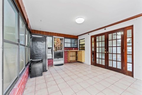 Купить виллу или дом в Майами, Флорида 4 спальни, 159.98м2, № 1994368 - фото 30