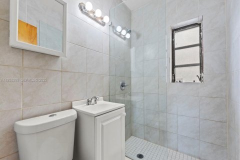 Купить виллу или дом в Майами, Флорида 4 спальни, 159.98м2, № 1994368 - фото 15