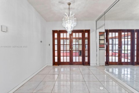 Купить виллу или дом в Майами, Флорида 4 спальни, 159.98м2, № 1994368 - фото 7