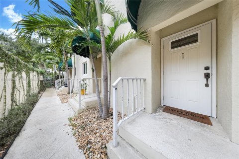 Condominio en venta en Miami, Florida, 2 dormitorios, 97.55 m2 № 2013506 - foto 13