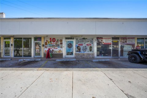 Immobilier commercial à vendre à North Miami, Floride № 2038230 - photo 9