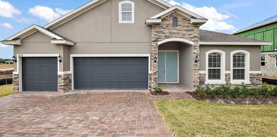 Villa ou maison à Minneola, Floride 4 chambres, 233.18 m2 № 1750728