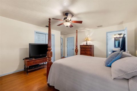 Casa en venta en Morriston, Florida, 5 dormitorios, 249.16 m2 № 2094622 - foto 19