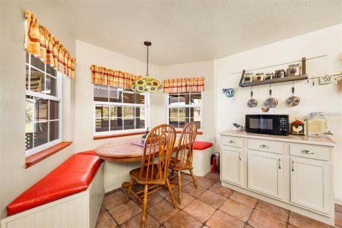 Casa en venta en Morriston, Florida, 5 dormitorios, 249.16 m2 № 2094622 - foto 17