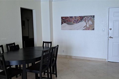 Condominio en alquiler en Hollywood, Florida, 1 dormitorio, 77.57 m2 № 2012360 - foto 23