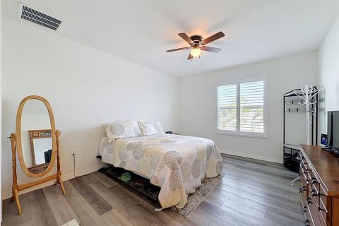 Townhouse in Odessa, Florida 3 bedrooms, 163.32 sq.m. № 2373767 - photo 29