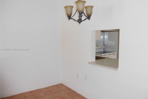 Copropriété à louer à Aventura, Floride: 1 chambre, 78.97 m2 № 2027923 - photo 3