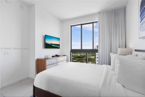 Condo in Doral, Florida, 2 bedrooms  № 2002951 - photo 10