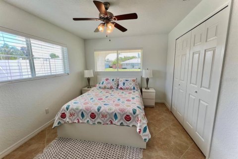 Villa ou maison à vendre à Sarasota, Floride: 5 chambres, 240.34 m2 № 1659312 - photo 19