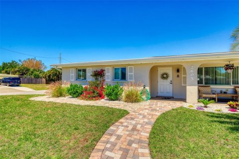 Villa ou maison à vendre à Sarasota, Floride: 5 chambres, 240.34 m2 № 1659312 - photo 3