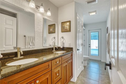Villa ou maison à vendre à Sarasota, Floride: 5 chambres, 240.34 m2 № 1659312 - photo 20