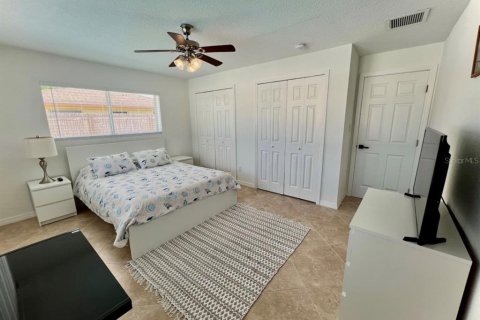 Villa ou maison à vendre à Sarasota, Floride: 5 chambres, 240.34 m2 № 1659312 - photo 16