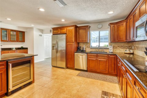 Villa ou maison à vendre à Sarasota, Floride: 5 chambres, 240.34 m2 № 1659312 - photo 12