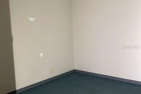 Propiedad comercial en alquiler en Ocala, Florida, 418.06 m2 № 1881139 - foto 11