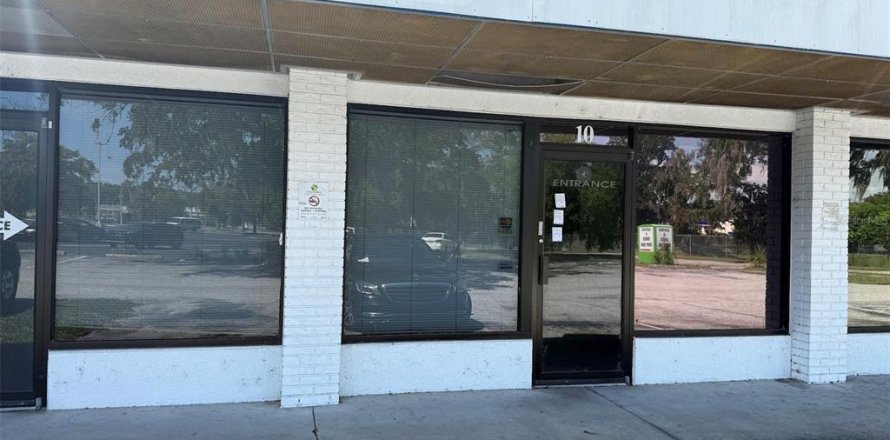 Immobilier commercial à Ocala, Floride 418.06 m2 № 1881139