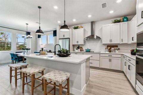 Casa en venta en Wesley Chapel, Florida, 4 dormitorios, 262.45 m2 № 2429429 - foto 2