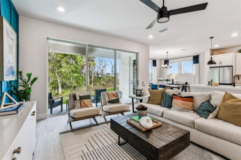 Casa en venta en Wesley Chapel, Florida, 4 dormitorios, 262.45 m2 № 2429429 - foto 9