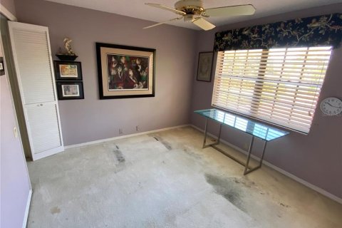 Condo in Sarasota, Florida, 2 bedrooms  № 1649406 - photo 9