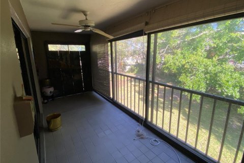 Condo in Sarasota, Florida, 2 bedrooms  № 1649406 - photo 6
