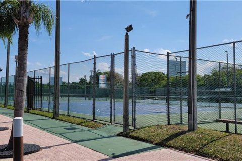 Adosado en alquiler en Coconut Creek, Florida, 3 dormitorios, 136.57 m2 № 2250673 - foto 4
