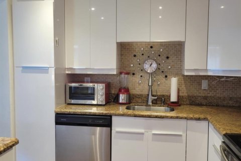 Adosado en alquiler en Coconut Creek, Florida, 3 dormitorios, 136.57 m2 № 2250673 - foto 14