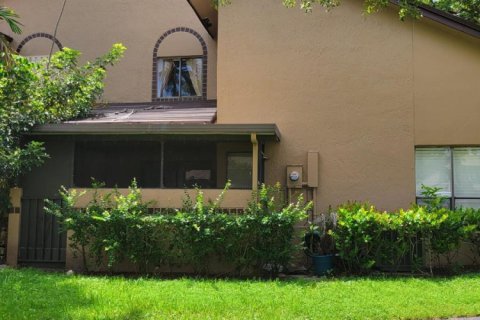 Adosado en alquiler en Coconut Creek, Florida, 3 dormitorios, 136.57 m2 № 2250673 - foto 2