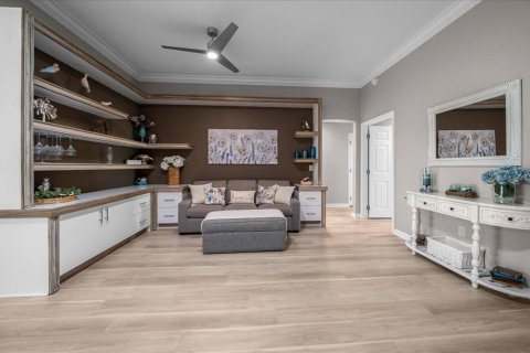 Villa ou maison à vendre à The Villages, Floride: 3 chambres, 185.8 m2 № 2437230 - photo 8