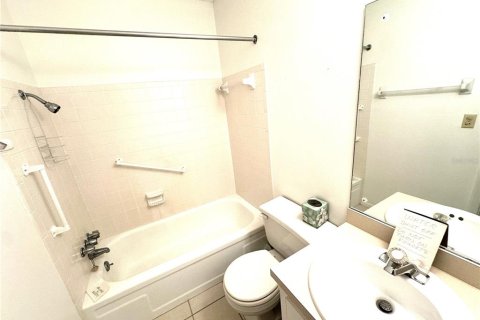 Купить кондоминиум в Брейдентон, Флорида 5 комнат, 91.51м2, № 1837666 - фото 17