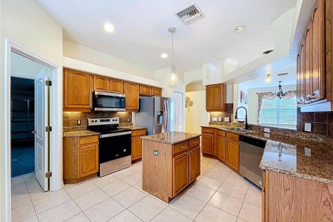 Villa ou maison à vendre à Wesley Chapel, Floride: 3 chambres, 195.37 m2 № 2120022 - photo 6