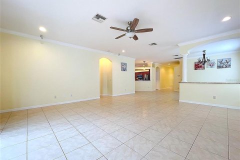 Villa ou maison à vendre à Wesley Chapel, Floride: 3 chambres, 195.37 m2 № 2120022 - photo 16