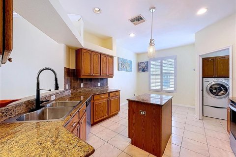 Villa ou maison à vendre à Wesley Chapel, Floride: 3 chambres, 195.37 m2 № 2120022 - photo 14
