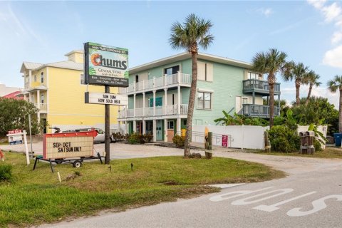 Propiedad comercial en venta en New Smyrna Beach, Florida, 361.2 m2 № 1324948 - foto 11