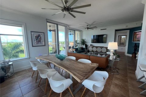 Condo in Palmetto, Florida, 2 bedrooms  № 1797992 - photo 8
